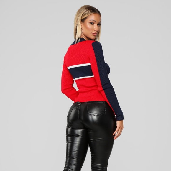 Red and Blue O-Ring Zipper Sweater - Picture 8 of 17